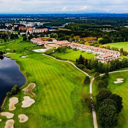 Le Robinie Golf & Resort Solbiate Olona Kültér fotó