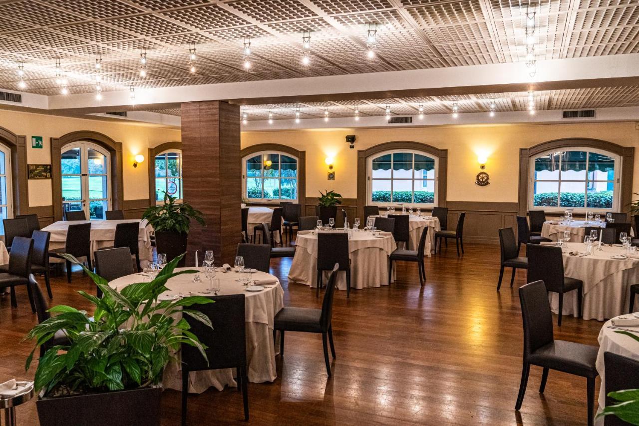Le Robinie Golf & Resort Solbiate Olona Kültér fotó