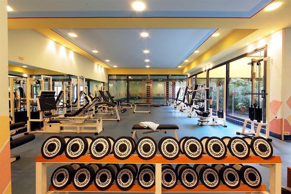 Le Robinie Golf & Resort Solbiate Olona Kültér fotó